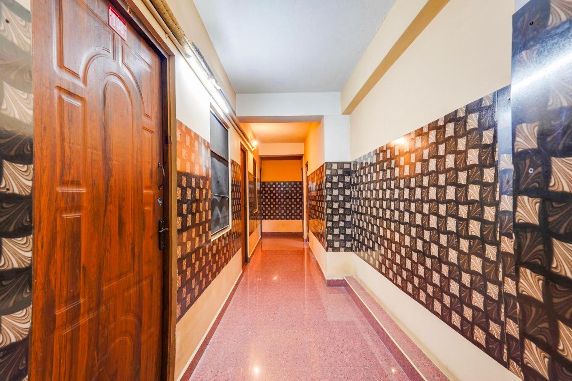 Super Hotel O Heritage Town Formerly Vasavi 蓬蒂切里 外观 照片